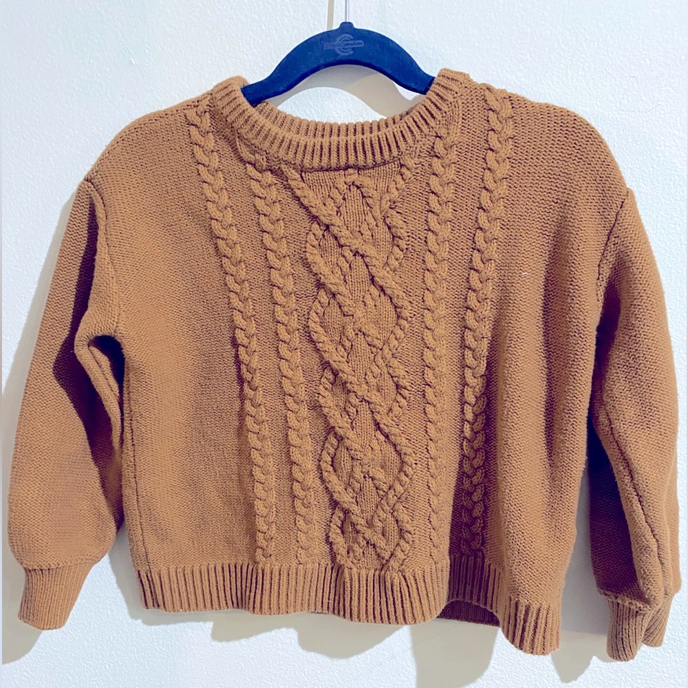 Gap toddlers 5T sweater Great condition. Great to dress up or down.